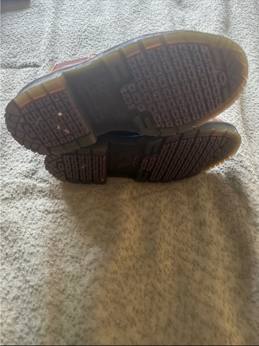 Dr. Martens - Picture 6 of 7